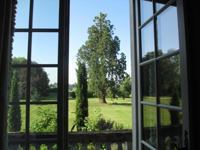 Chateau Le Mas De Montet Petit-Bersac Exterior photo