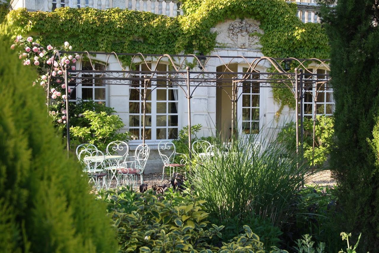 Chateau Le Mas De Montet Petit-Bersac Exterior photo